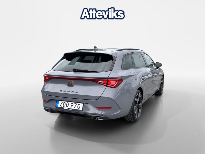 Bild 4 av CUPRA Leon Sportstourer eTSI 150hk Aut/DSG | Apple Carplay  | Ellucka