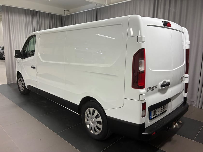 Bild 3 av Renault Trafic Skåpbil Lång 3.0t 2.0 dCi Manuell, 120hk, 2021 EJ MOMS