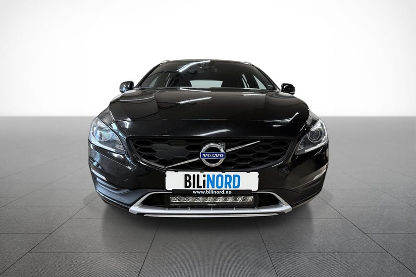 Bilde 2 av Volvo V60 Cross Country - Momentum - Delskinn