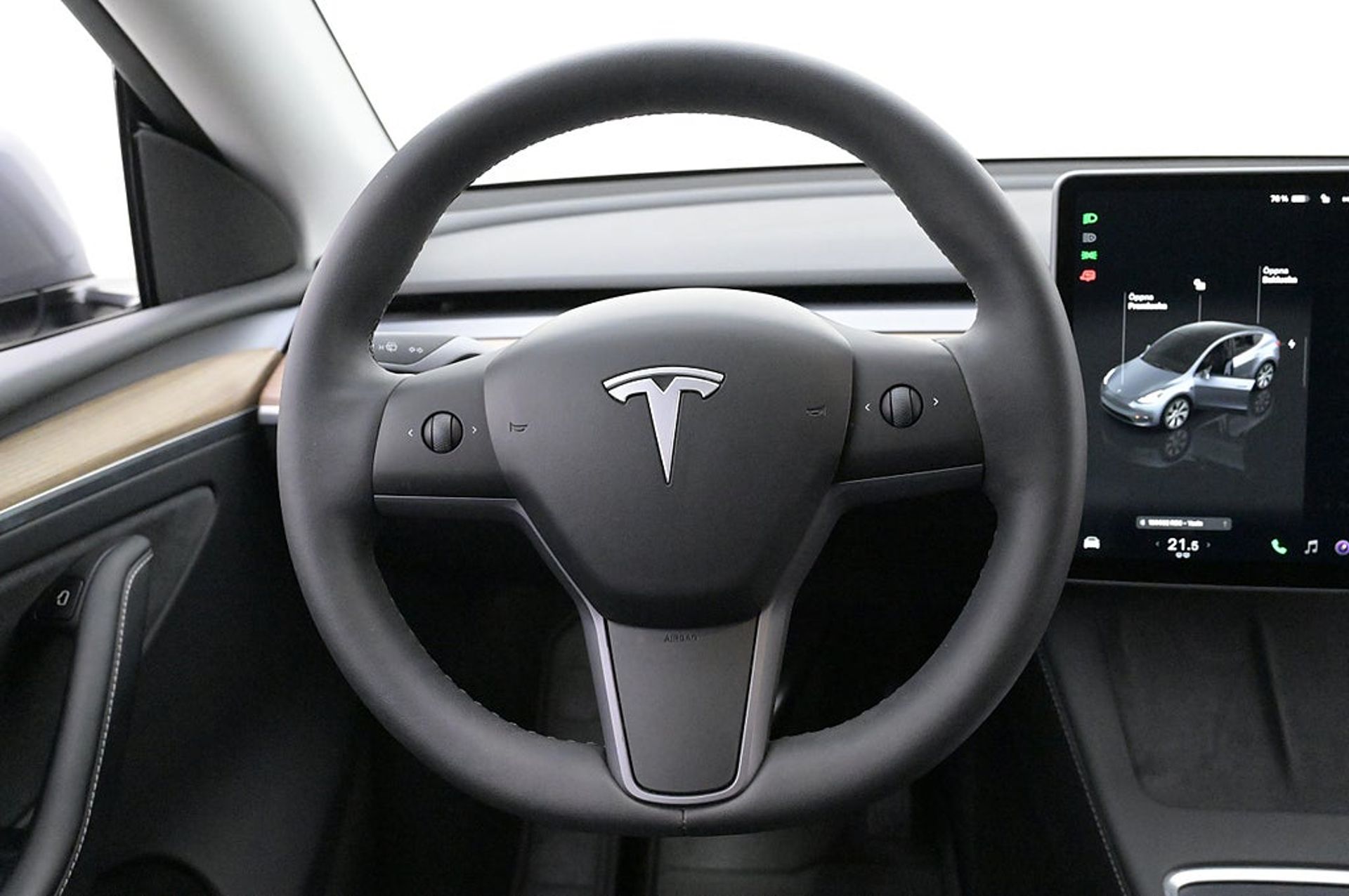 Tesla Model Y 2023, bild 7/10
