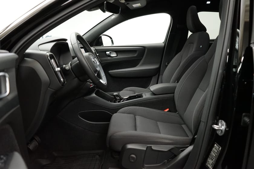 Bild 5 av Volvo C40 Recharge Single Motor Core Edition, Ränta 2,95%, Navigation, Panoramaglastak ej öppnb