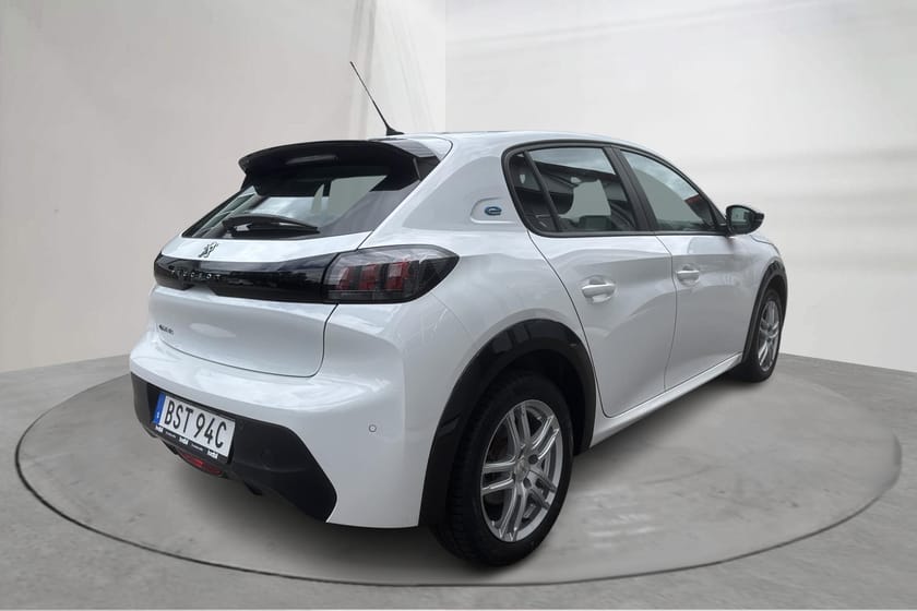 Bild 3 av Peugeot e-208 50kWh 5dr (136hk) Lågmilad Vinterhjul