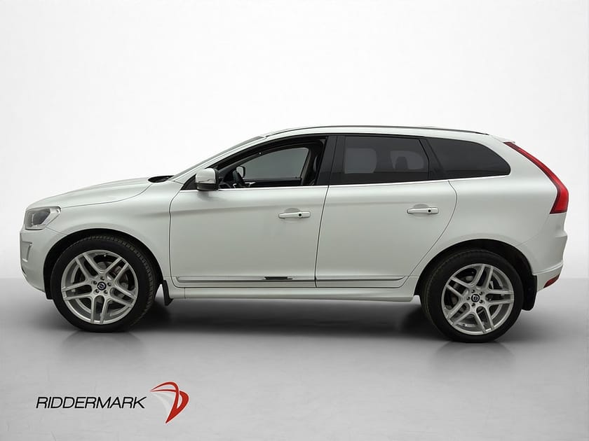 Bild 4 av Volvo XC60 D5 AWD 215hk Summum Pano Värmare Skinn Navi BLIS