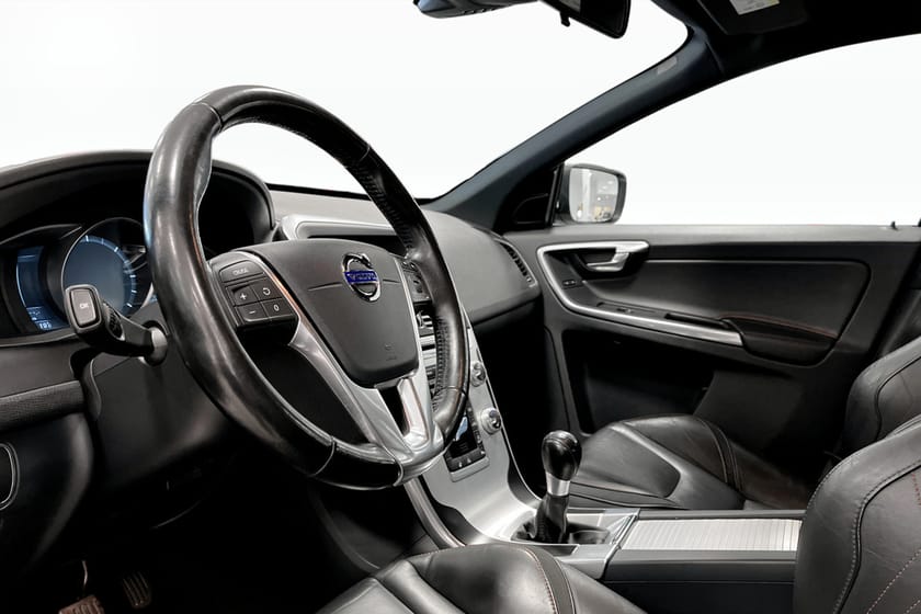Bild 5 av Volvo XC60 D4 AWD Ocean Race Business E