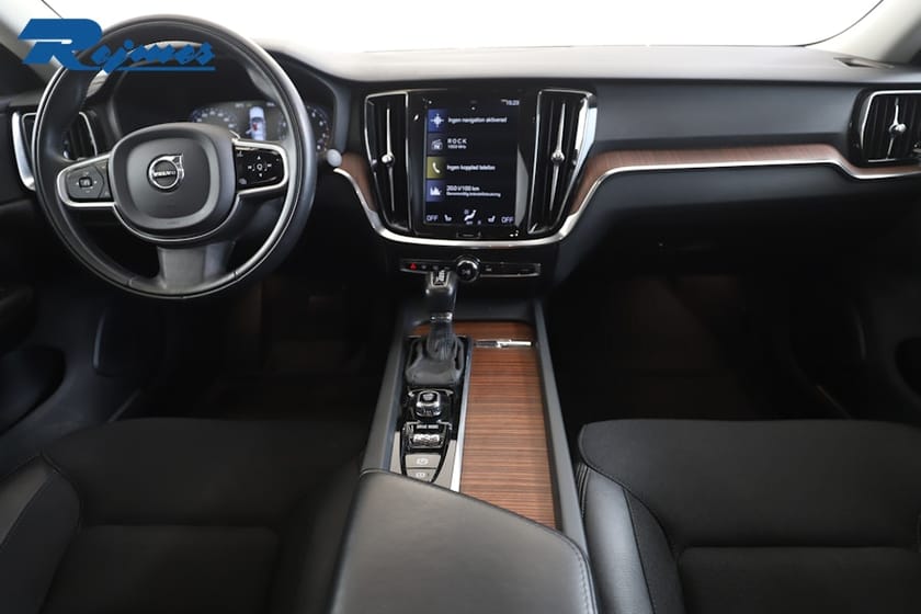 Bild 2 av Volvo S60 T4 Momentum Advanced Edition