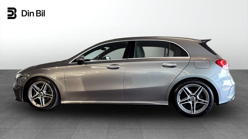 Bild 2 av Mercedes-Benz A 180 d AMG AUTOMAT