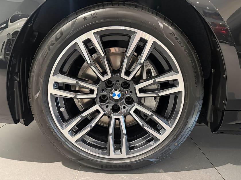 Bild 5 av BMW i5 xDrive40 Touring M Sport Active Ed. Drag Adpt Farth H/K