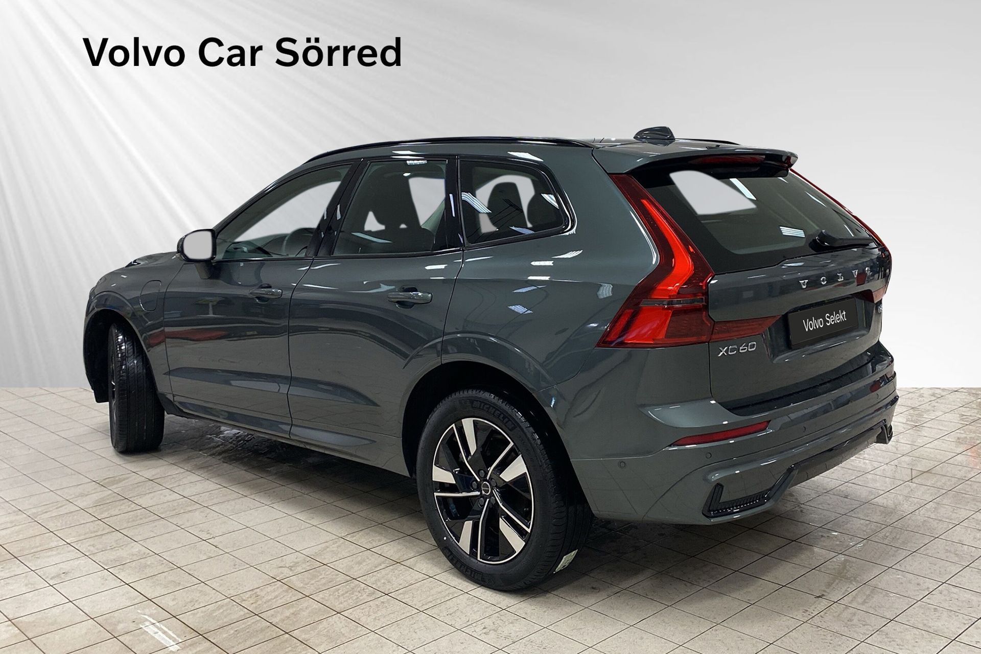 Volvo XC60 T6 Plus Dark Nordic Edition 2026, bild 4/18