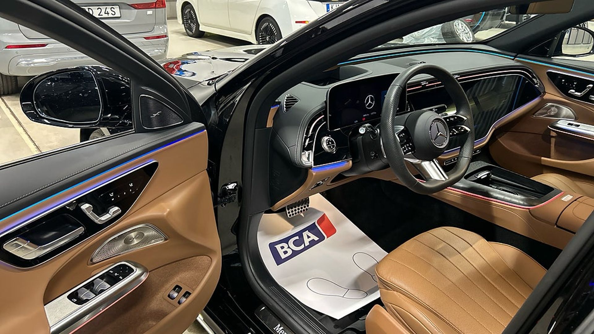 Mercedes-Benz E 400e 4MATIC AMG 2025, bild 6/9