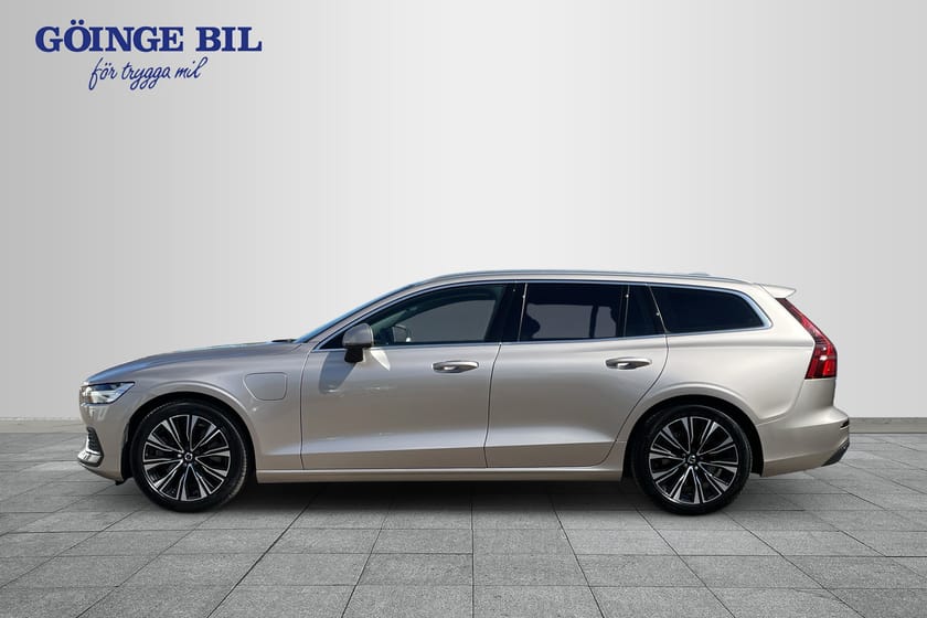 Bild 5 av Volvo V60 Recharge T6 Core Edition Drag/ Navi/ Kamera/ Tonade rutor/ Dynamiska LED
