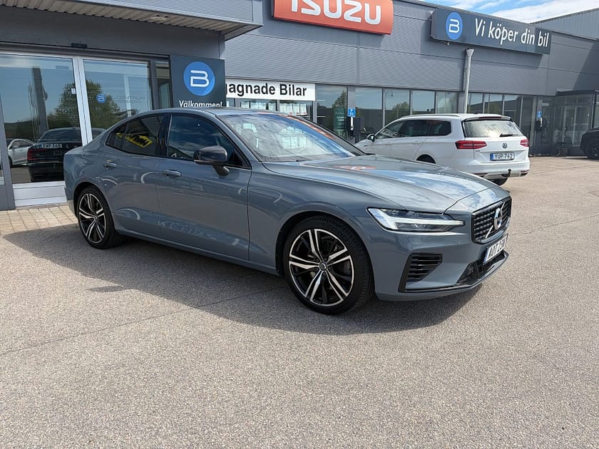 Bild 2 av Volvo S60 T8 TwinEngine AWD, R-Design, H&K, Panorama, Nav, Läder