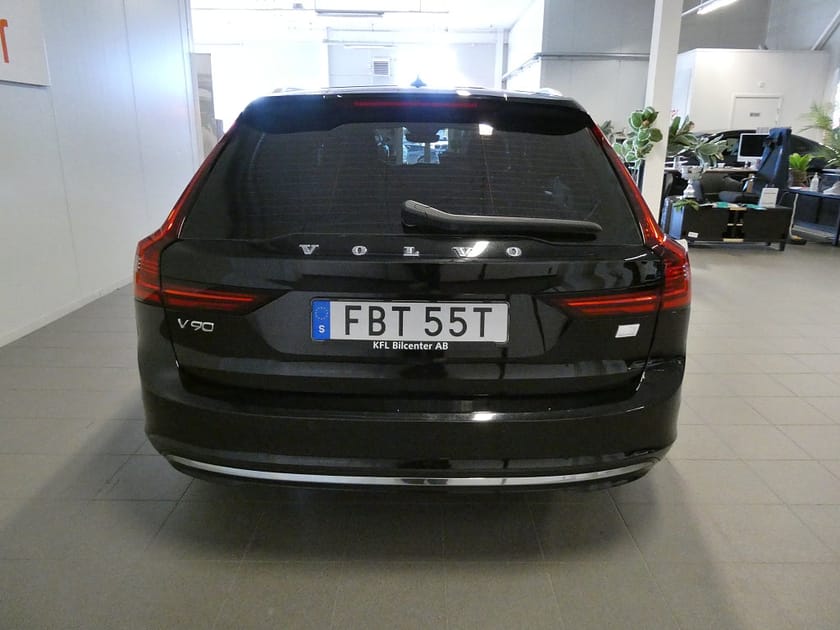 Bild 5 av Volvo V90 Recharge T6 AWD Drag-Värmare-Kamera-Navi-Carplay-SoV
