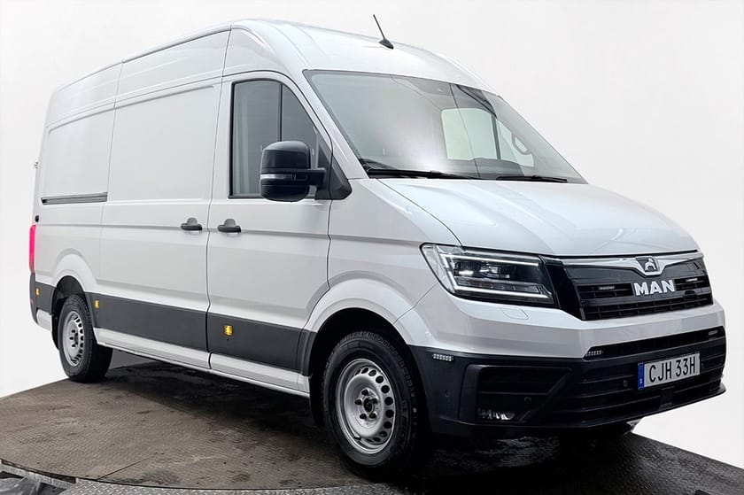 Bild 4 av MAN e-TGE 35.8 kWh CCS 3-sits Navi Kamera P-Sens MOMS
