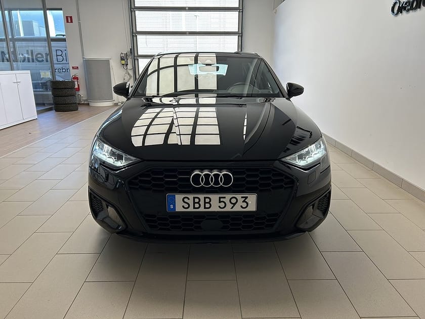 Bild 2 av Audi A3 Sportback 35 TFSI 150hk PROLINE / Teknikpaket / Adaptiv