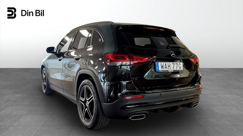 Bild 3 av Mercedes-Benz GLA 200 163hk AMG Line Panorama / Widescreen