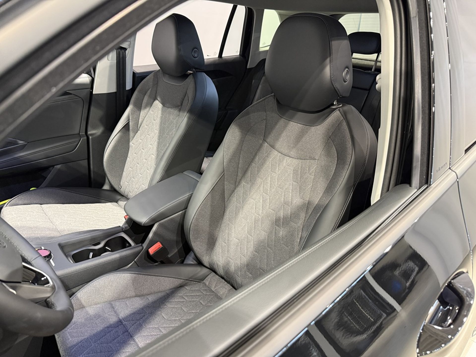 Volkswagen Tiguan 2026, bild 6/10