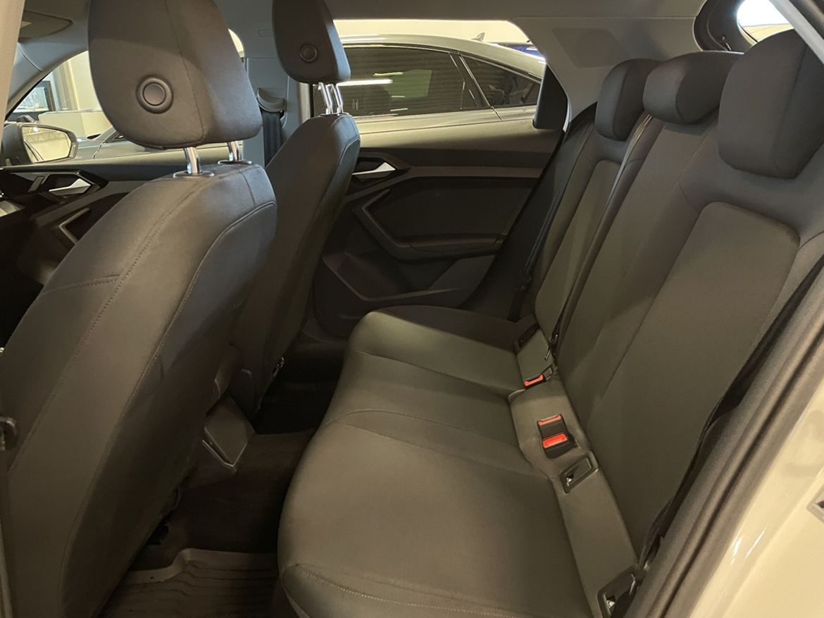 Audi Audi A1 Sportback 30 TFSI — bild 7