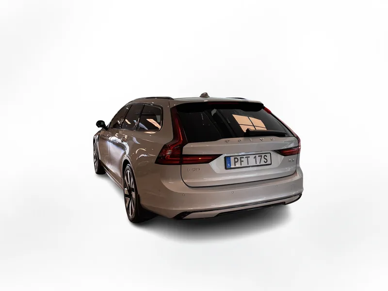 Bild 3 av 15 – Volvo V90 T6 Plus Dark Nordic Edition Plus Nordic Edition