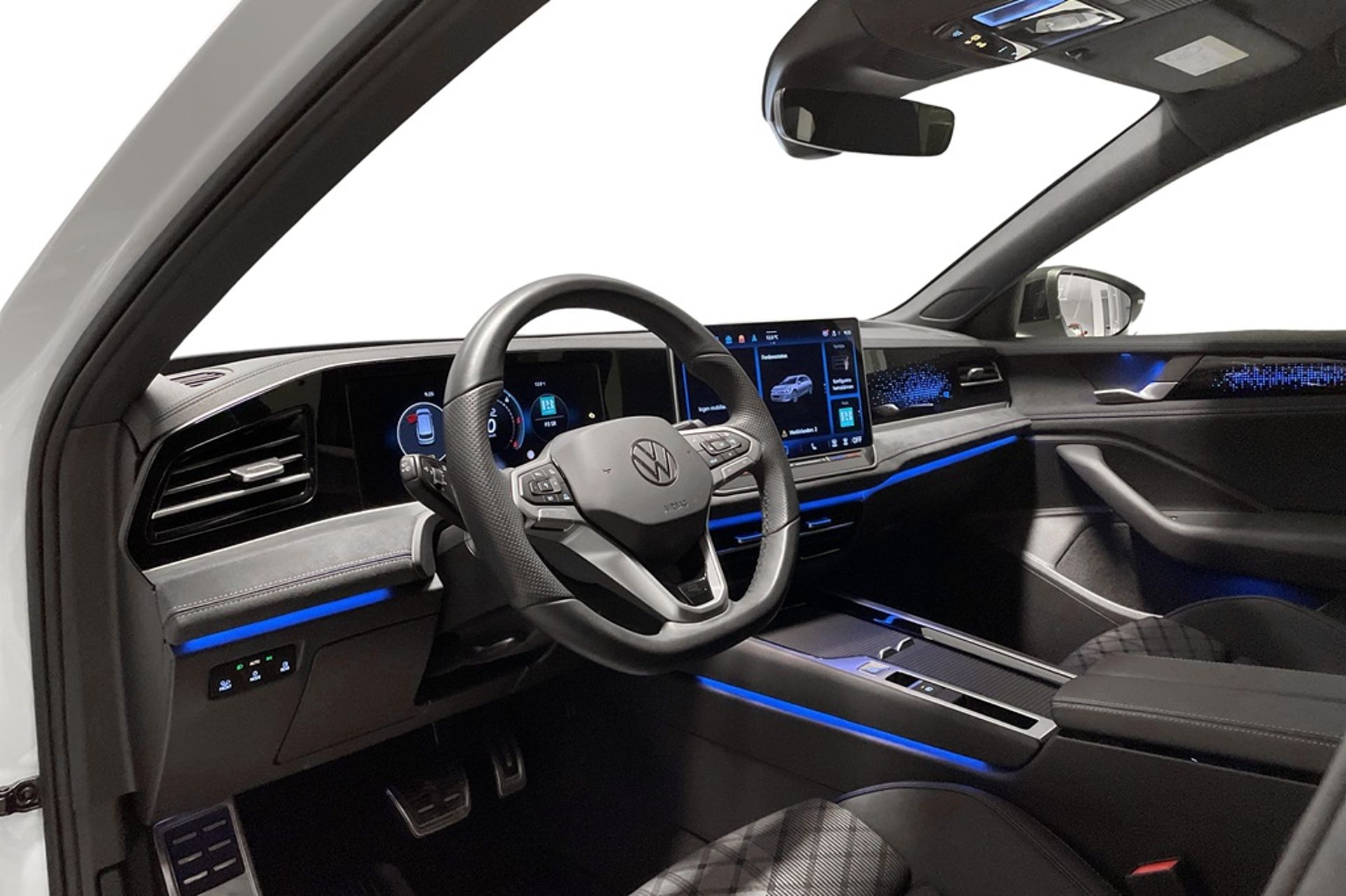 Volkswagen Passat 2025, kuva 4/10
