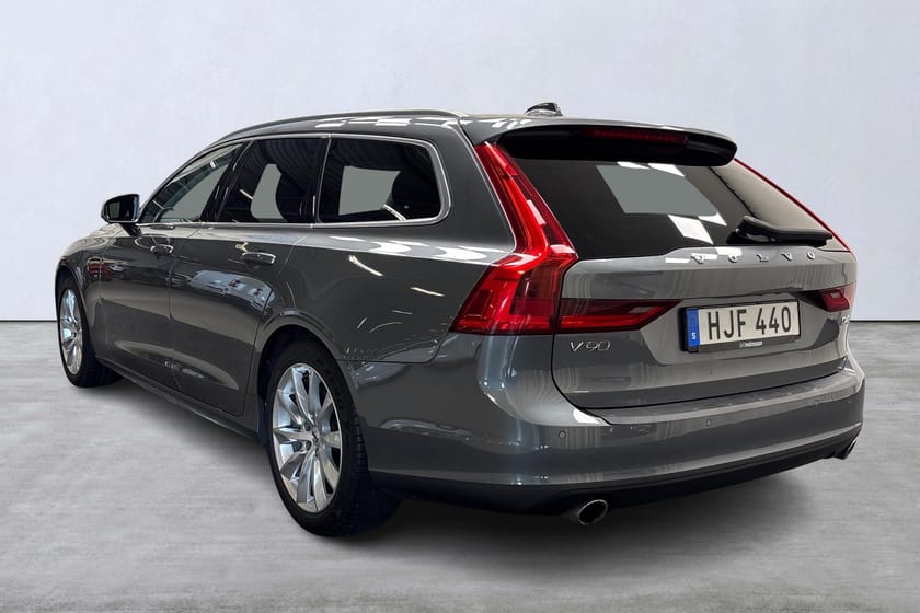 Bild 3 av Volvo V90 D4 Momentum Advanced SE