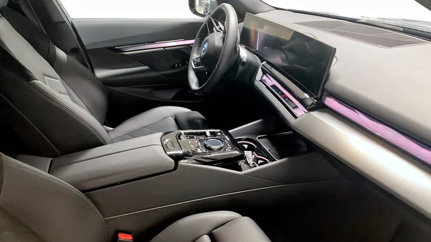 Bild 3 av BMW 530e xDrive Touring H/K ljud, M sport Pro
