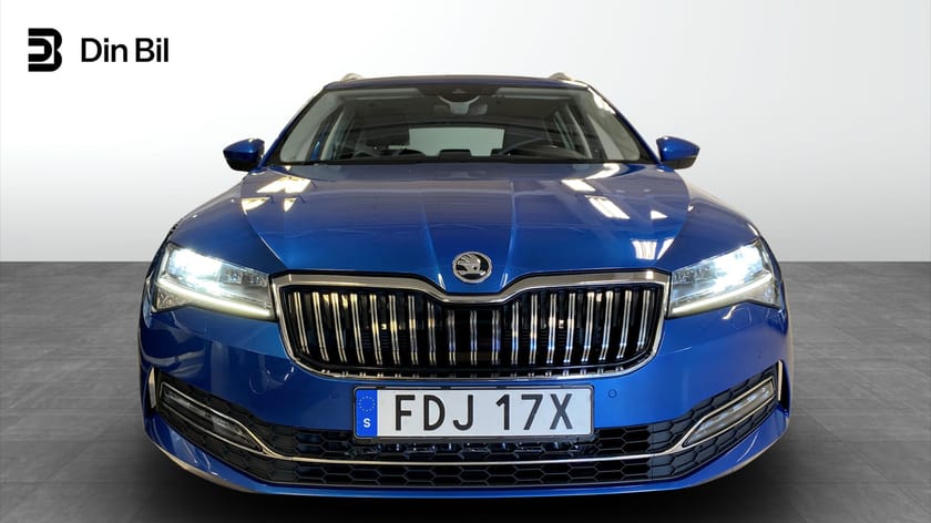 Bild 4 av Škoda Superb Kombi STYLE 2,0 TDI 4x4 DSG | El-Stol | Nav |