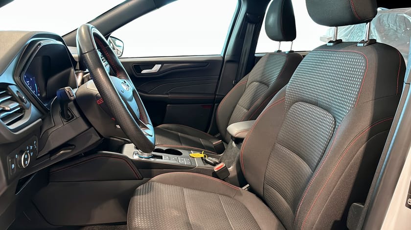 Bild 5 av Ford Kuga Plug-In Hybrid ST-Line PHEV / Drag / Adapt. Farth.