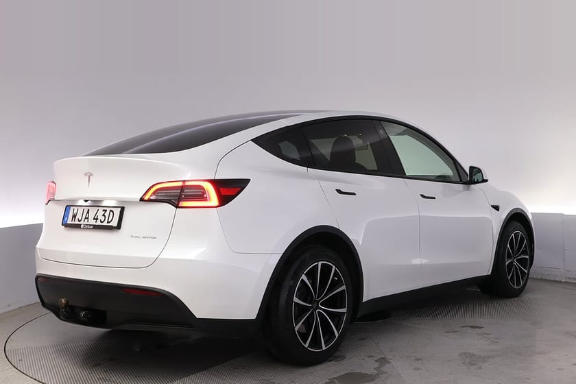 Bild 5 av Tesla Model Y Long Range AWD