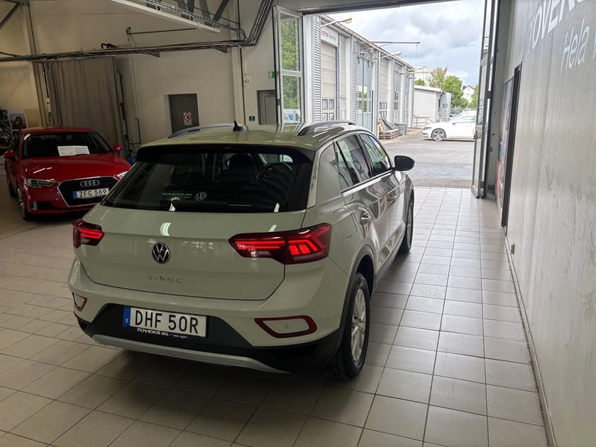 Bild 5 av Volkswagen T-Roc 1.5 TSI 110 KW / (150 HK) 7 VXL D