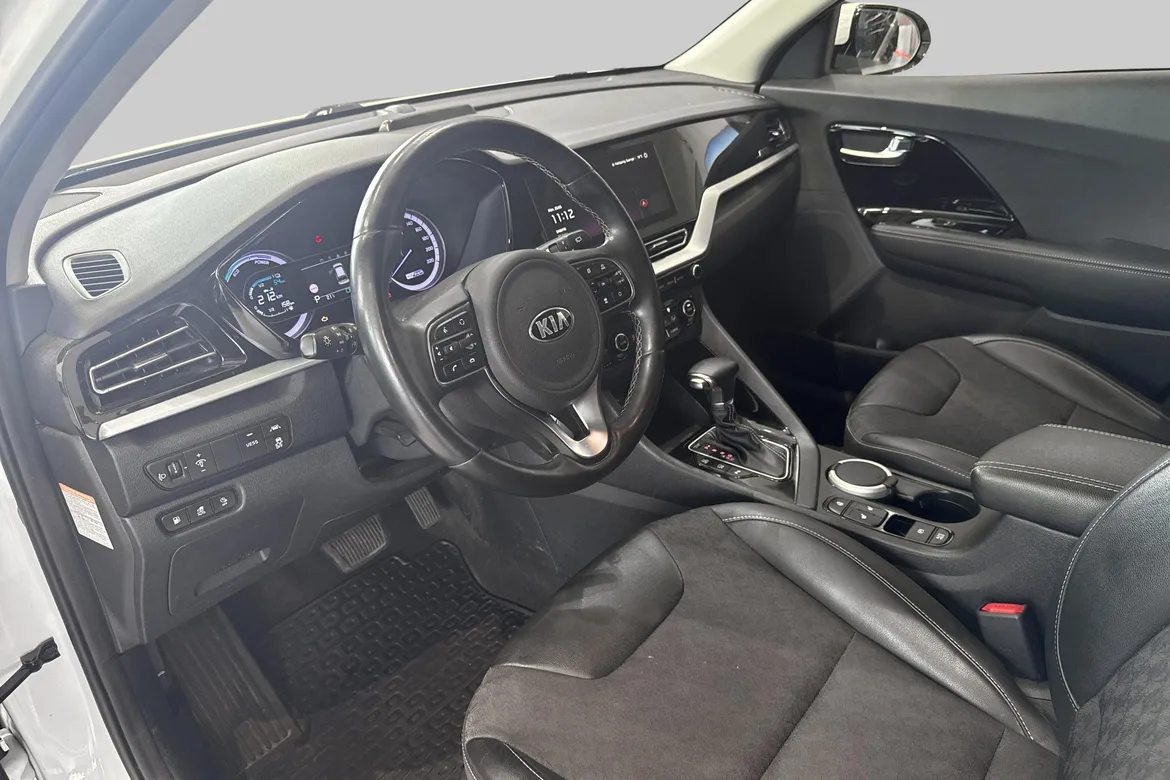 picture of a car