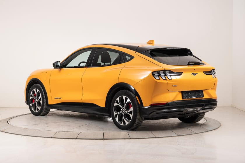 Bilde 4 av Ford Mustang Mach-E Long Range AWD 98 KWH Premium Auksjon! Les tekst!