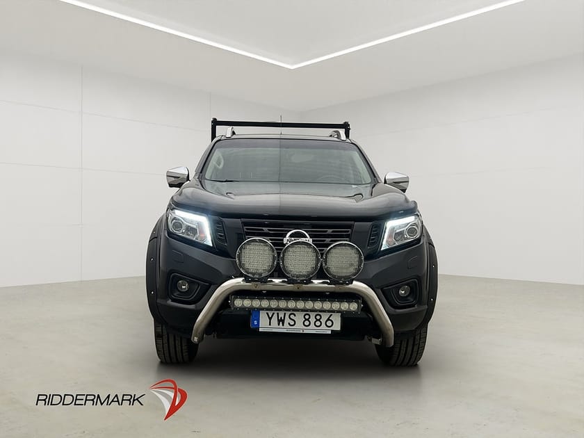 Bild 5 av Nissan Navara Dubbelhytt Tekna 4WD HUNDKÅPA Taklucka Drag Skinn Diff