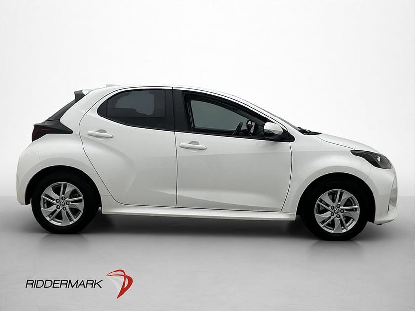 Bild 3 av Toyota Yaris Hybrid Active Kamera Rattvärme 116hk