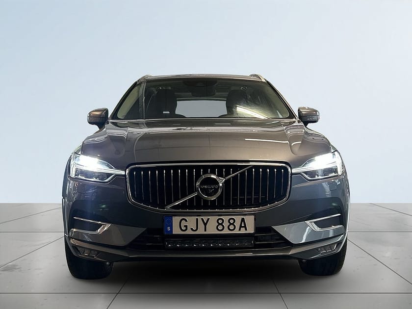 Bild 2 av Volvo XC60 B4 AWD Inscription 360/H&K/HuD/Pano/Drag/Ledramp/BLIS