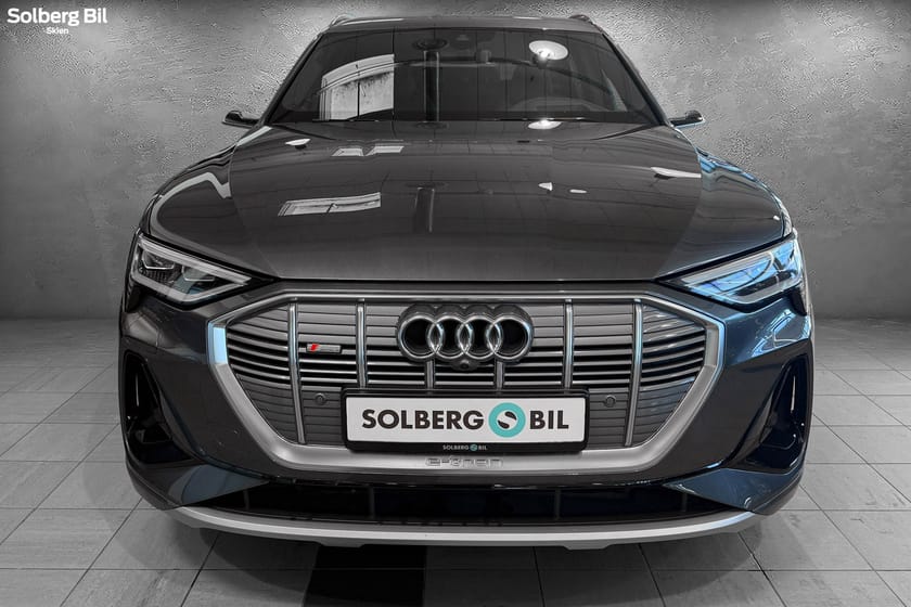 Bilde 2 av Audi e-tron Sportback 50 quattro S-LINE/ HENGER.F/ PANO/ 360.K/ HUD/ HENGER.F/ 21''