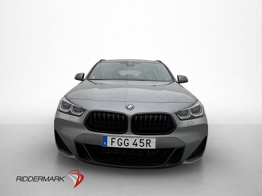Bild 2 av BMW X2 xDrive25e M Sport Pano Kamera Navi Skinn HUD Rattvärm