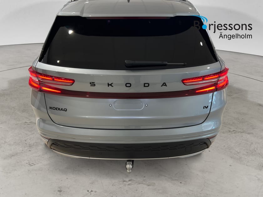 Bild 4 av Škoda Kodiaq iV SPORTLINE 1,5 TSI 204 HK Drag, Elstolar, Canton