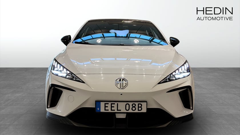 Bild 2 av MG 4 Electric Long Range Luxury | 64 kWh | 360kam | Drag