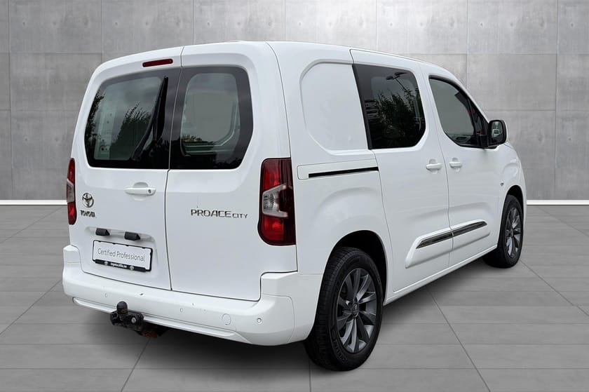 Bilde 5 av Toyota ProAce City 1.5 automat L1 kort, Reg.reim byttet, H.feste