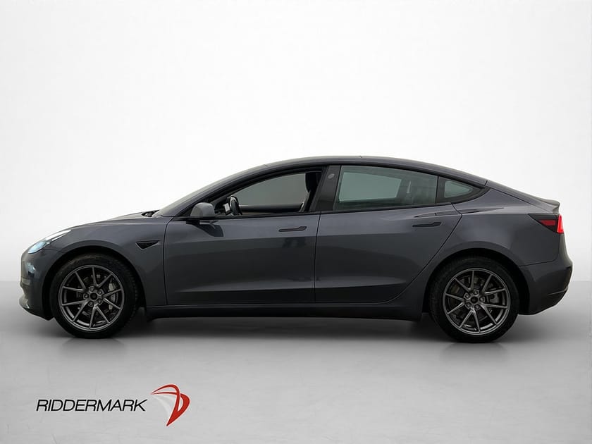 Bild 5 av Tesla Model 3 Long Range AWD Dragkrok Svensksåld MOMS