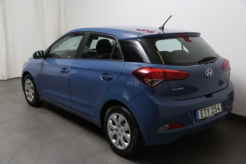 Bild 4 av Hyundai i20 1,4 100hk Comfort Aut 5-dr Motorv Extraljusramp