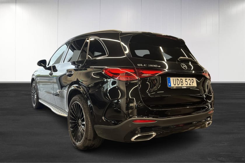 Bild 3 av Mercedes-Benz GLC 300 e 4MATIC 