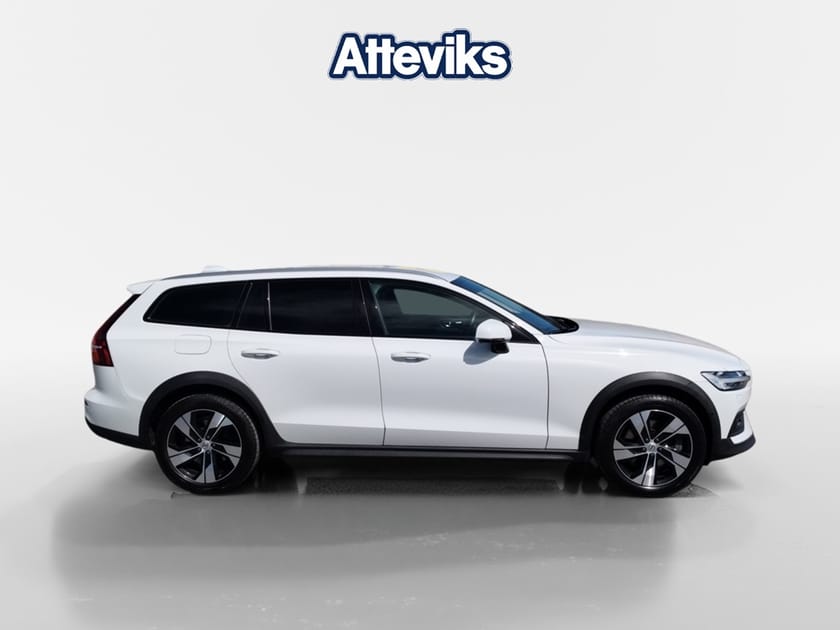 Bild 2 av Volvo V60 Cross Country D4 AWD Advanced SE II Teknikpaket/Drag