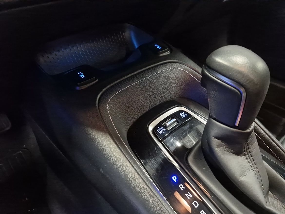 Toyota Toyota Corolla Hybrid — bild 11
