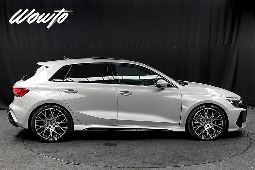 Bild 3 av Audi RS3 Sportback 2.5 TFSI Q 400HK /RS-Design /Pano