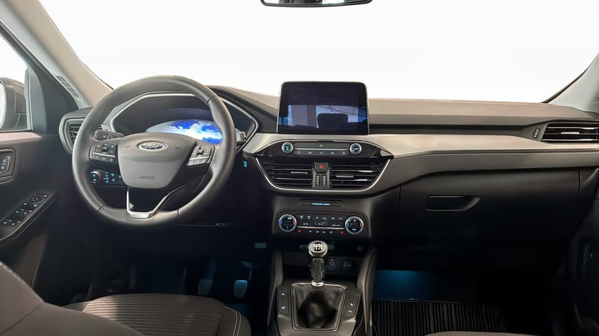 Bild 4 av Ford Kuga Titanium 150Hk / Dödavinkel / Adapt.fart / Rattvärme