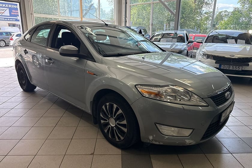 Bild 3 av Ford Mondeo Halvkombi 2.0 Trend Dragkrok Kamkedja/SUPERDEAL 3,95%