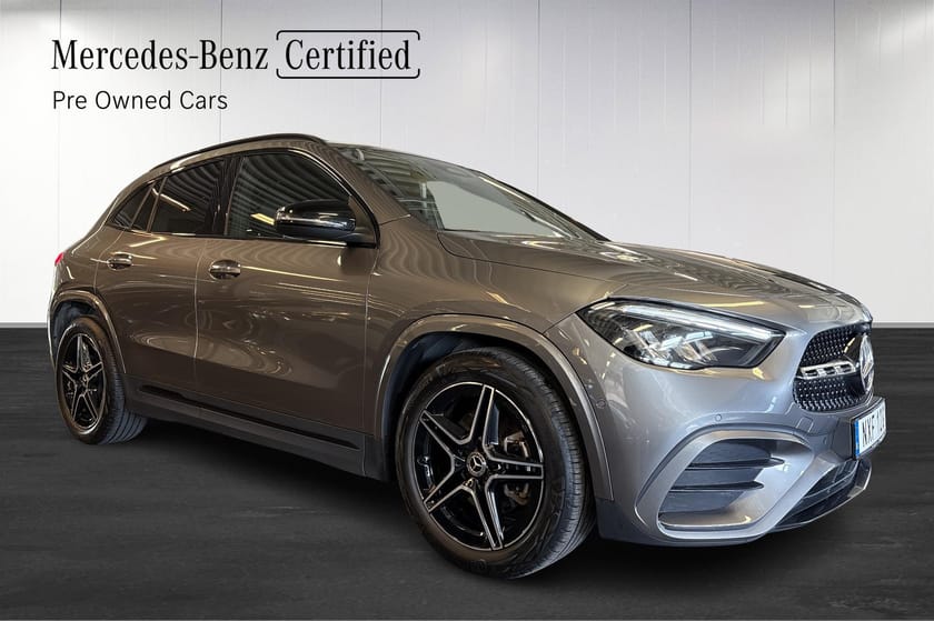 Bild 3 av Mercedes-Benz GLA 200 Moms/AMG/Panorama/Dragkrok