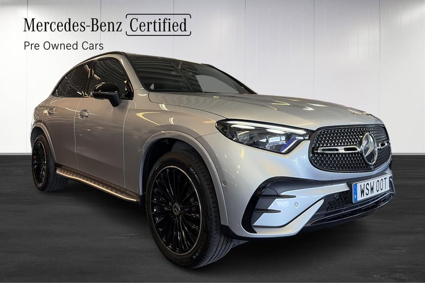 Bild 3 av Mercedes-Benz GLC 300 e 4MATIC AMG Line Premium | Panorama | Drag | Burmester