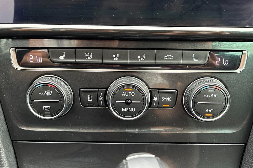 Bild 3 av Volkswagen Golf Alltrack 2.0 TDI 4Motion Alltrack,Dragpaket,B-Värmare,Pluspaket